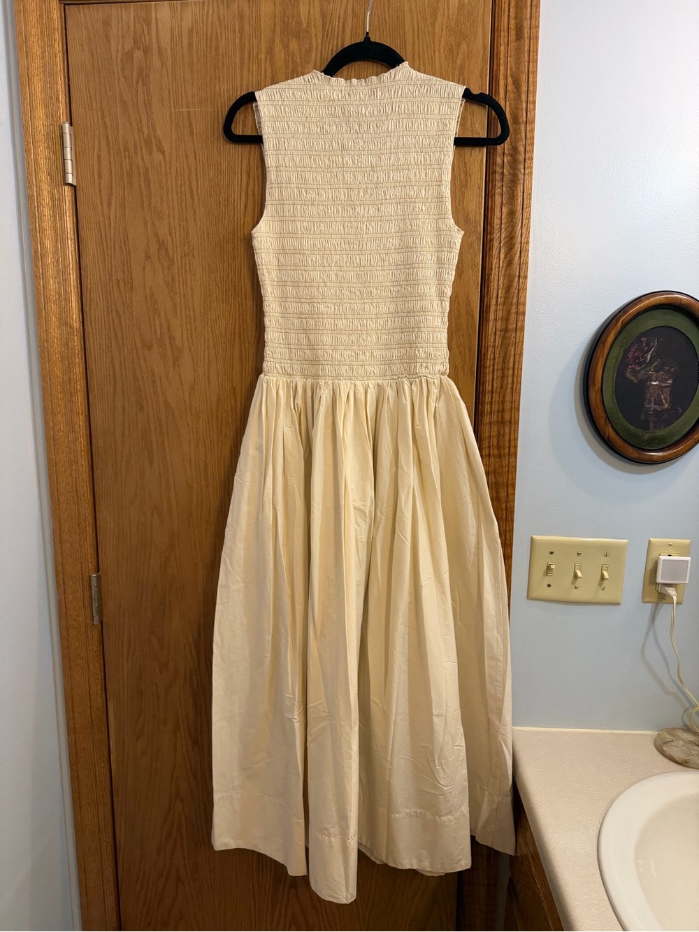 NWT Pistola Gladys Smocked Bodice Dress (XS) oyster shell - Picture 7 of 7
